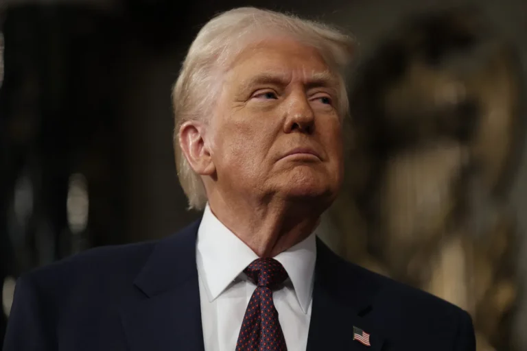 Americans Sour on Trump as President’s Mistakes and Economic Woes Deepen