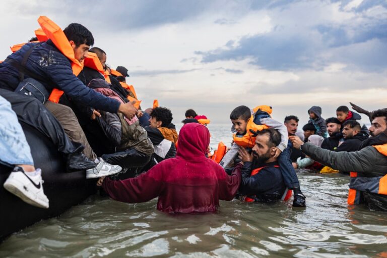 UK Under Fire as Migrants Receive Asylum Without In-Person Assessments